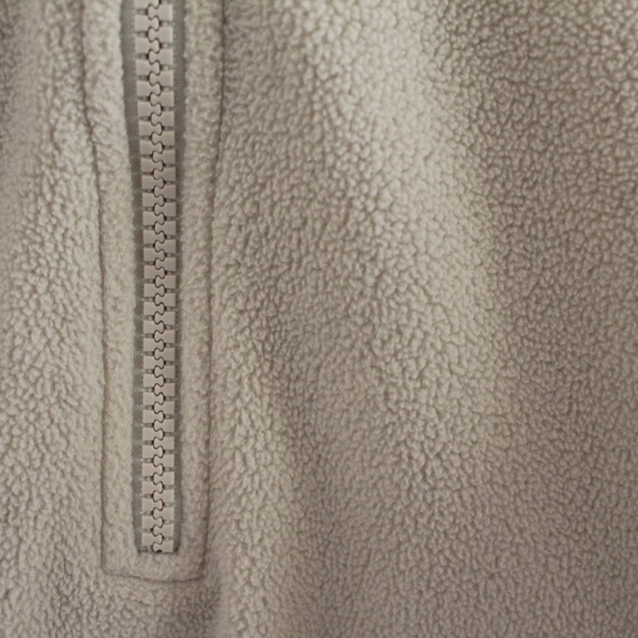Aritzia TNA Polar 1/4 Zip Sweatshirt Cream Off White Fleece - Picture 11 of 11